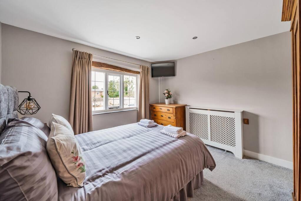 Fox Cottage, Within 5 Min Walk Of Bicester Village 外观 照片